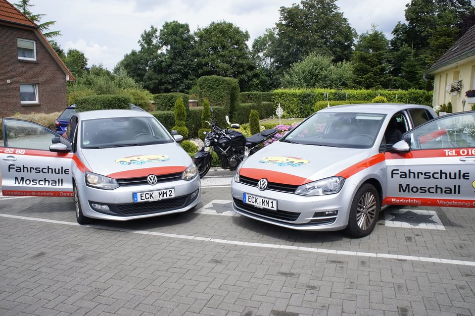 Fahrzeuge der Fahrschule Moschall